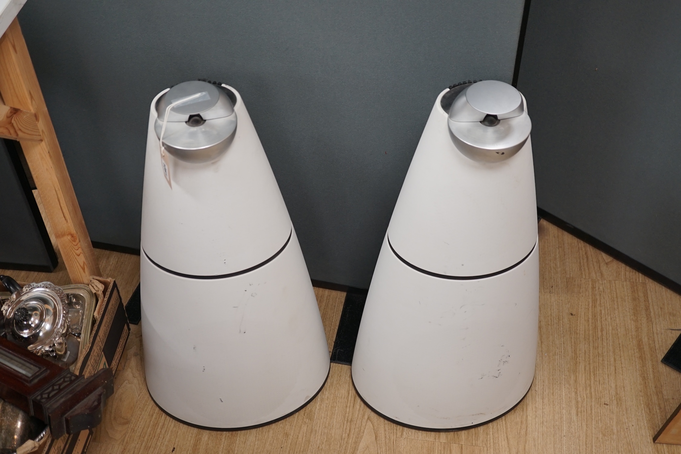 A pair of Bang & Olufsen Beolab 9 floor standing speakers, 77cm high